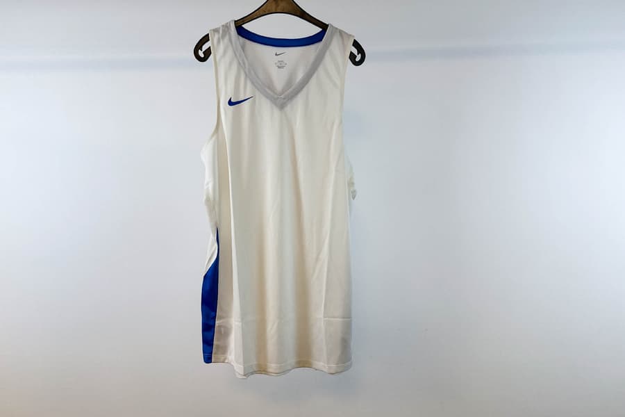 2 Herren Trikots Nike, Gr. XL